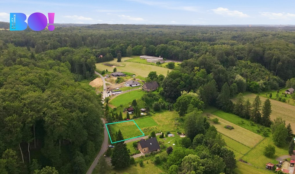 Prodej stavebního pozemku 852 m², Chotěbuz – náhled fotky 3
