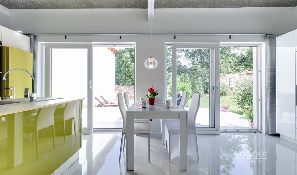 Pronájem bytu 1+kk 65 m², Vojkovice – náhled fotky 8