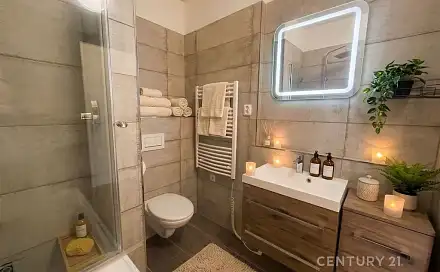 Pronájem bytu 2+kk 37 m², Zvolenská, Strakonice - Strakonice I