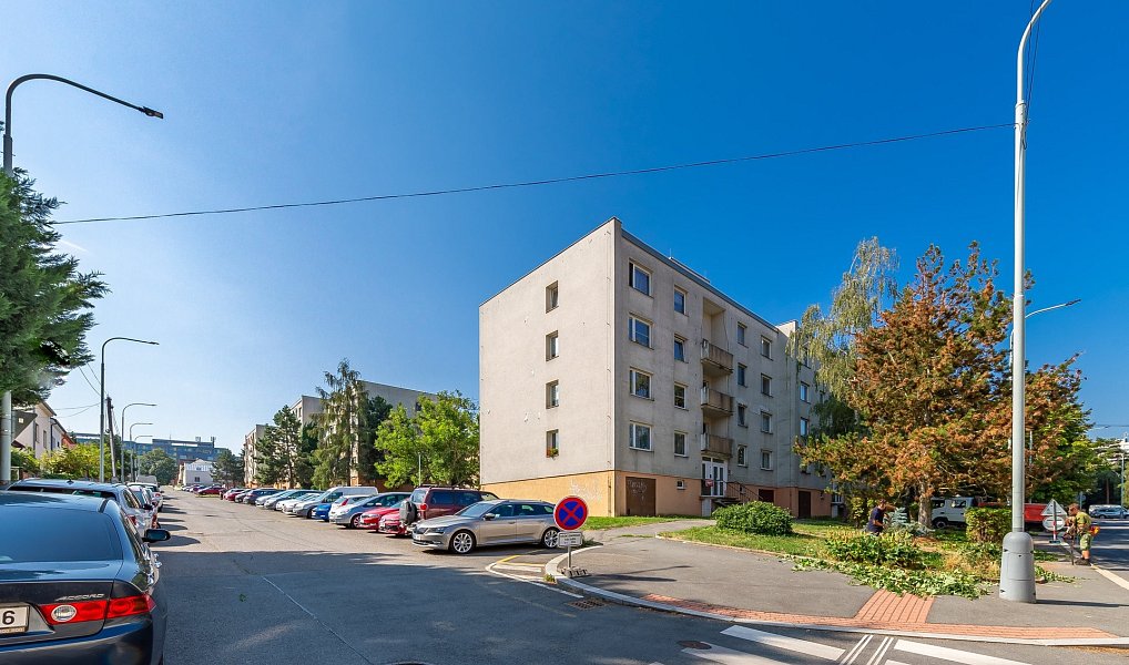 Prodej bytu 4+1 97 m², Praha – náhled fotky 26