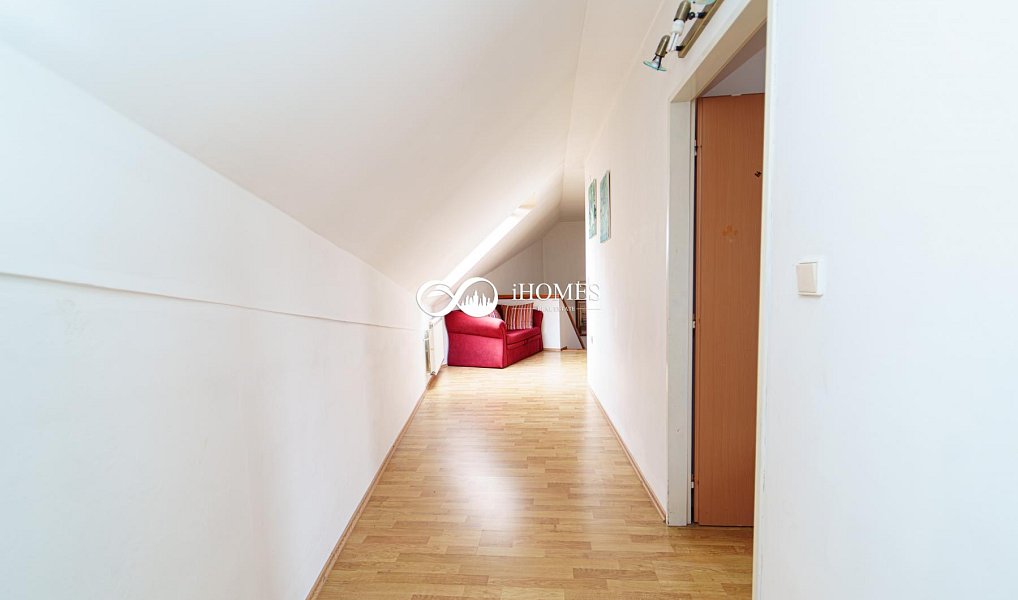 Prodej domu 227 m² s pozemkem 263 m², Velké Meziříčí – náhled fotky 16