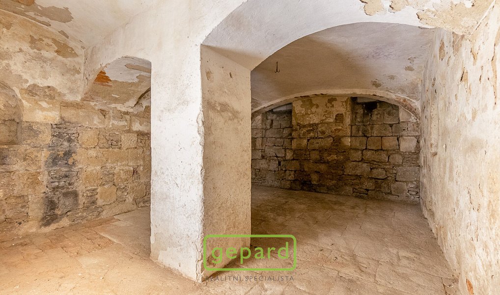 Prodej domu 388 m² s pozemkem 3 321 m², Kanina – náhled fotky 36