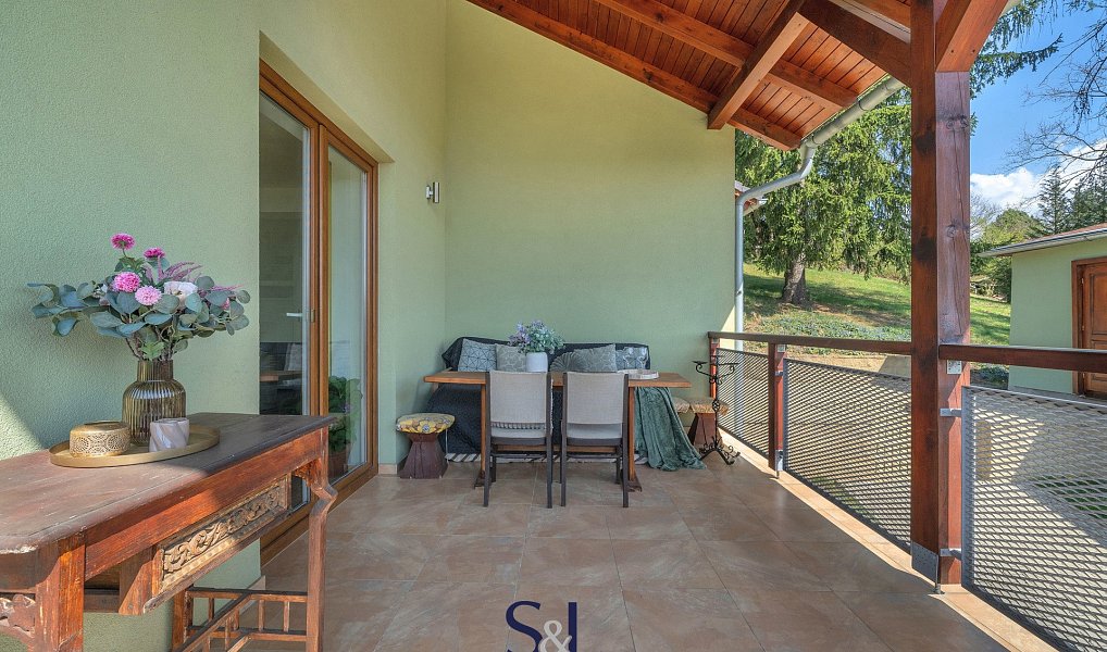 Prodej domu 318 m² s pozemkem 1 117 m², Turnov – náhled fotky 18