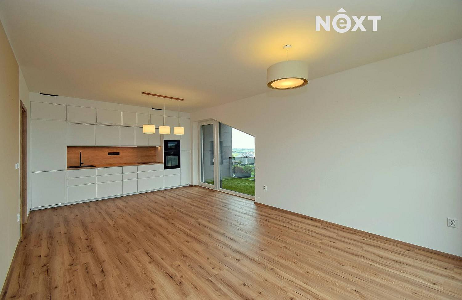 Prodej bytu 3+kk 87 m² — photo 2