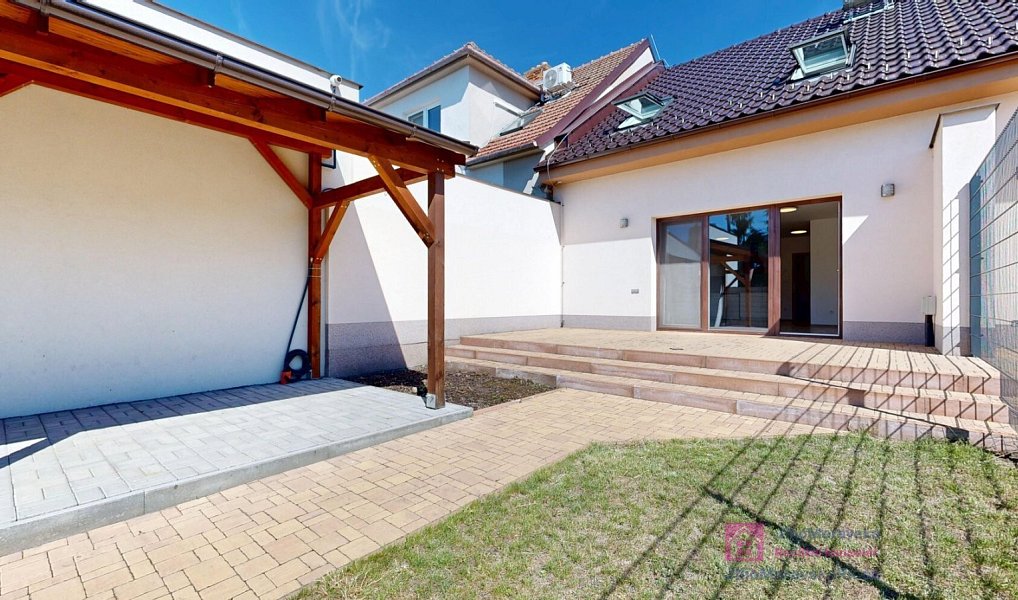 Prodej bytu 3+kk 141 m², Břeclav – náhled fotky 26