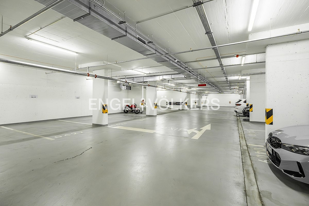 Pronájem garáže 16 m2, praha - žižkov — photo 2