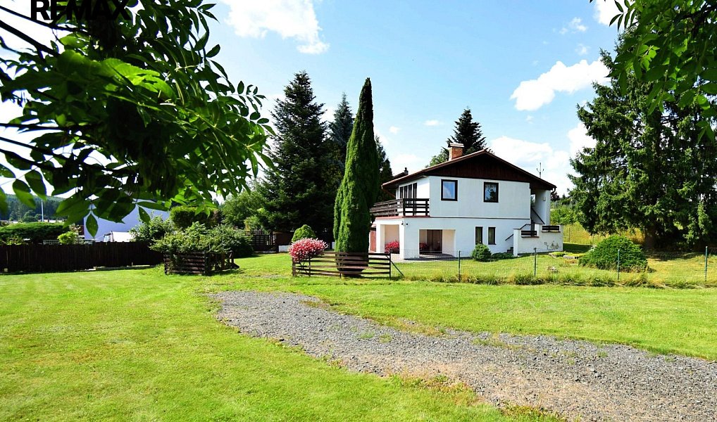 Prodej stavebního pozemku 1 968 m², Jevany – náhled fotky 7