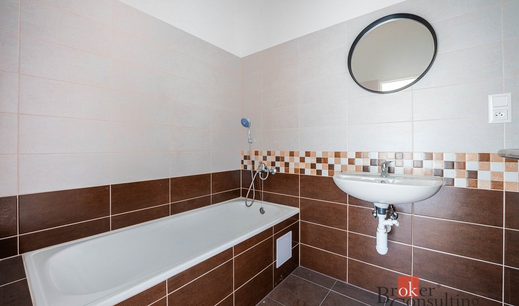 Prodej bytu 1+kk 37 m², Ostrava – náhled fotky 6