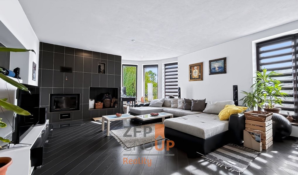 Prodej domu 180 m² s pozemkem 311 m², Blatnice pod Svatým Antonínkem – náhled fotky 2