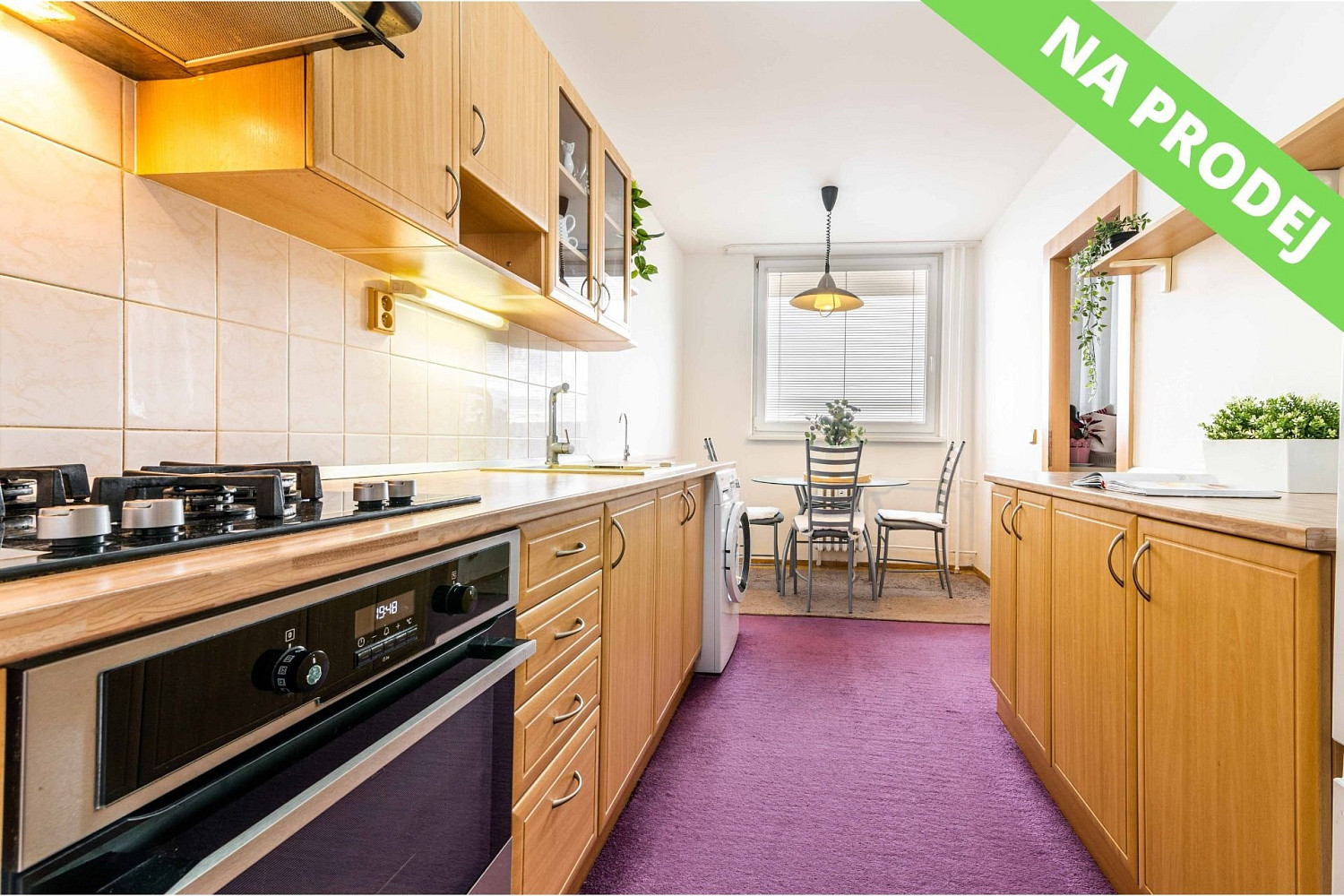 3 rooms, 77.0 m² in Kladno