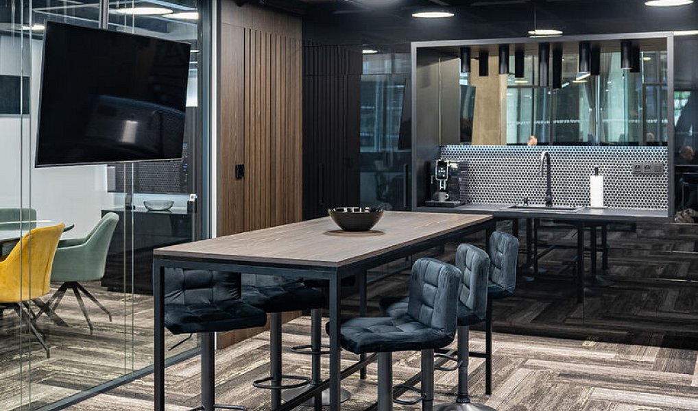 Pronájem kanceláře 177 m², Praha – náhled fotky 25