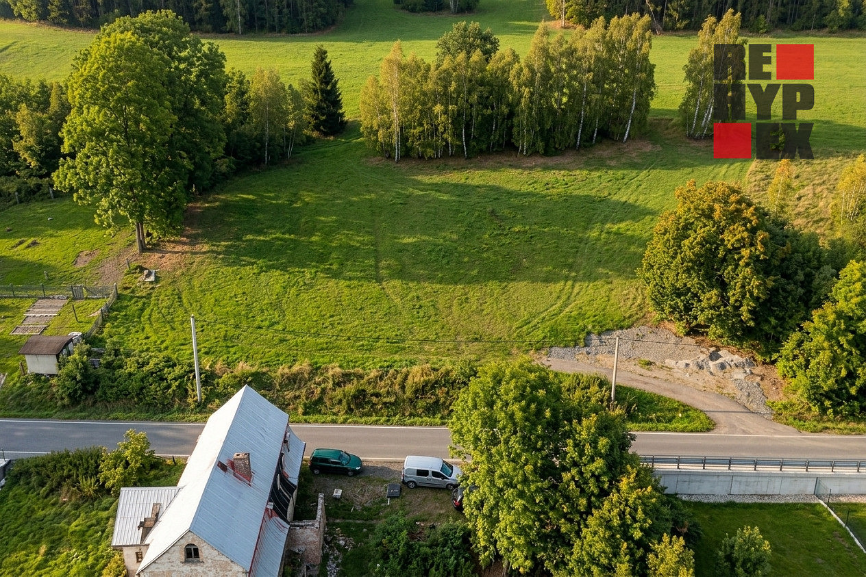 Prodej stavebního pozemku 1 486 m²