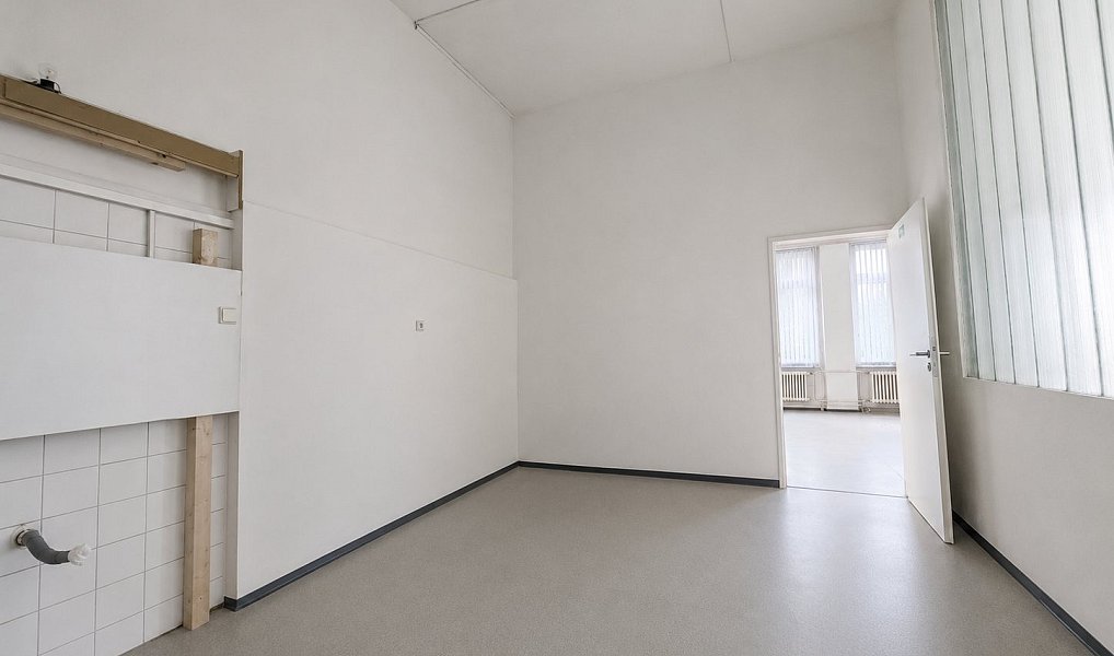 Pronájem výrobních prostor 134 m², Brno – náhled fotky 4