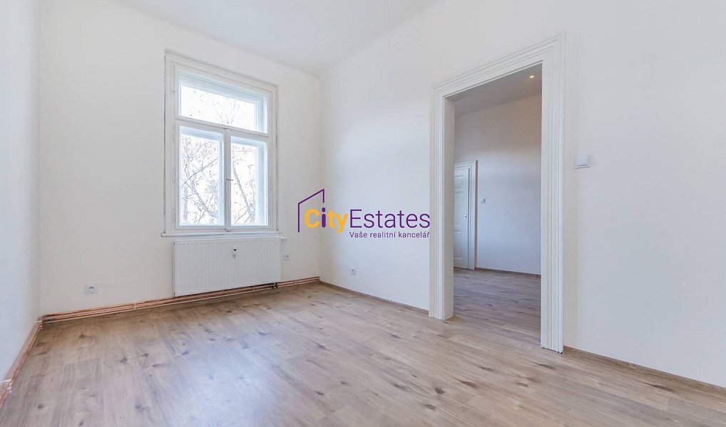 Pronájem bytu 1+1 40 m², Praha – náhled fotky 8