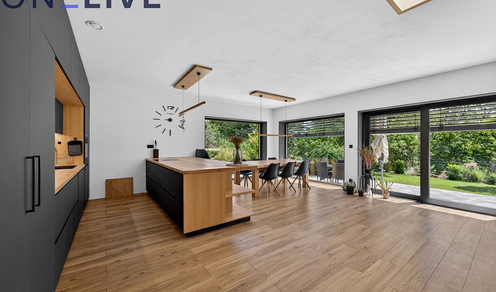 Prodej domu 164 m² s pozemkem 1 772 m², Plzeň – náhled fotky 9