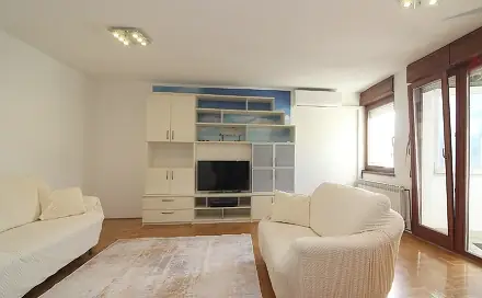 Pronájem bytu atypického 84 m², Stenjevec, Grad Zagreb, San Marino