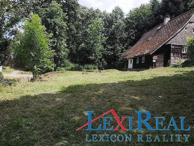Prodej stavebního pozemku 890 m² rezervováno
