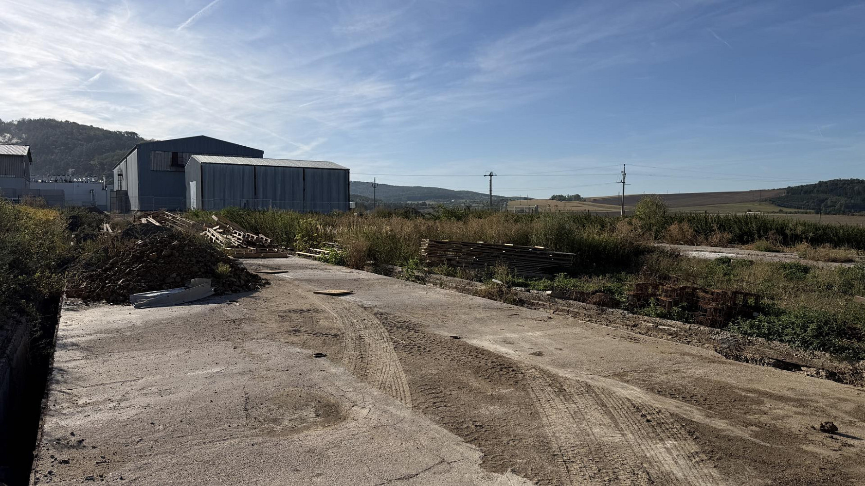 Pronájem komerčního pozemku 2 028 m² – fotografie 4