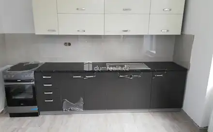 Pronájem bytu 2+1 80 m², Modlany, okres Teplice