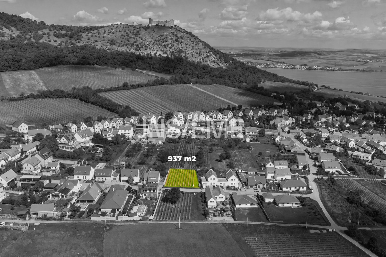 Prodej stavebního pozemku 937 m² – fotografie 3