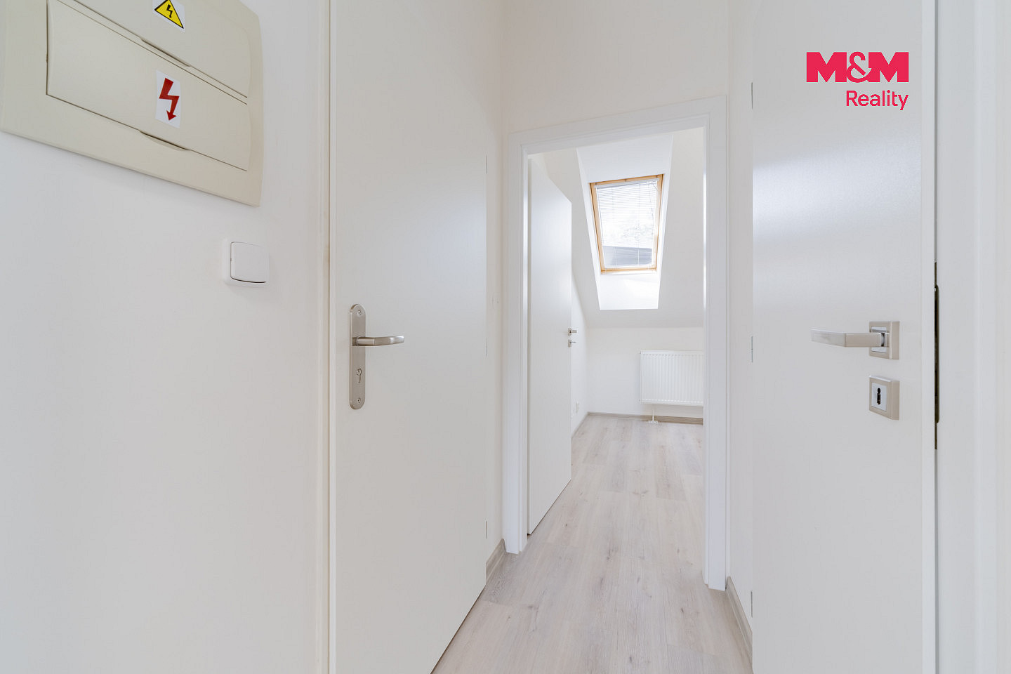 Pronájem bytu 1+kk 50 m² – fotografie 2