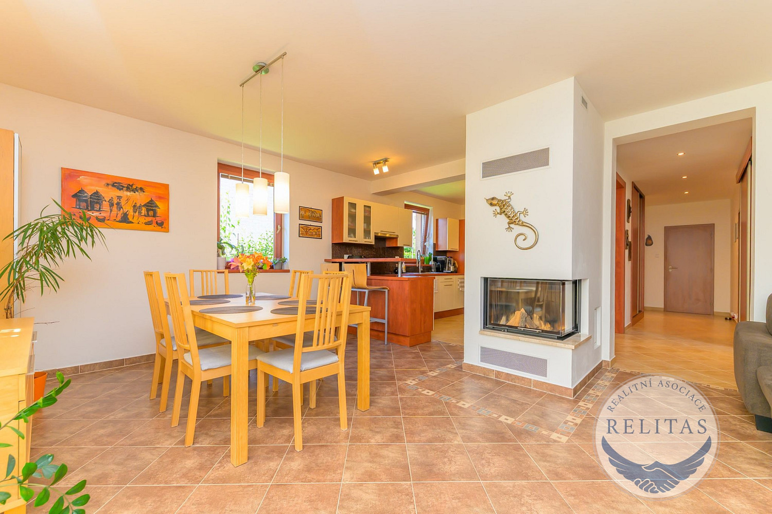Prodej domu 195 m² s pozemkem 813 m² — photo 4