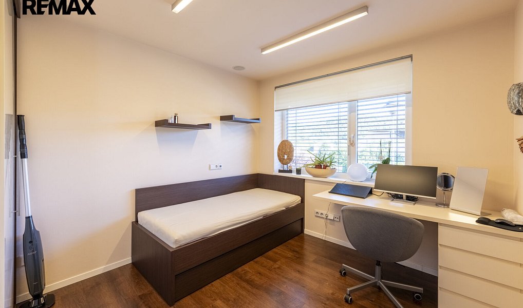 Prodej domu 155 m² s pozemkem 447 m², Zlín – náhled fotky 13