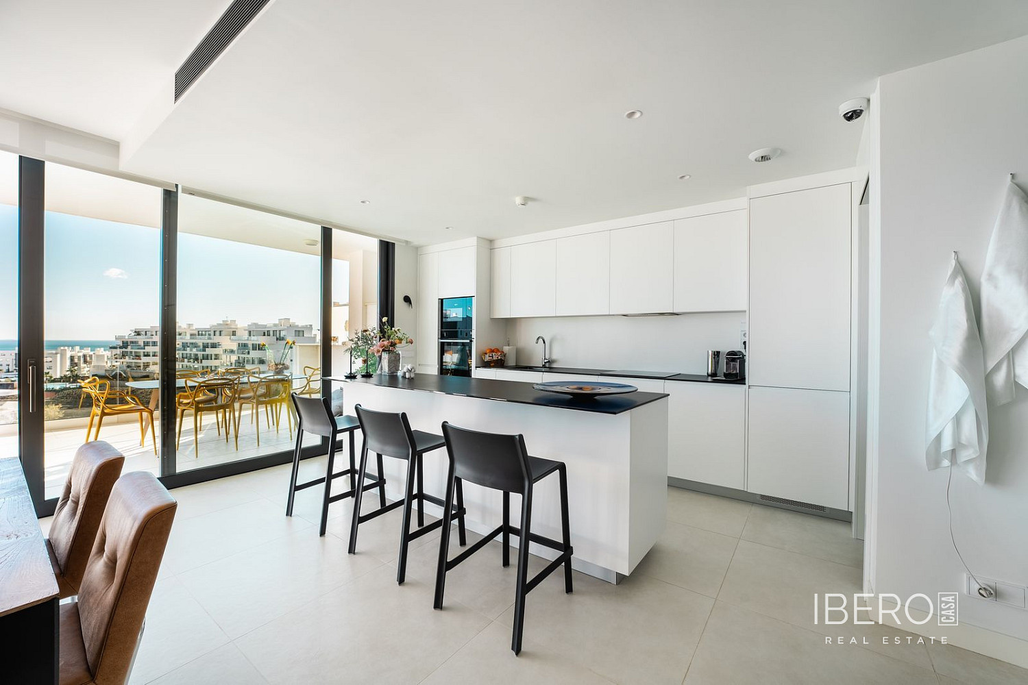Prodej bytu 4+kk 132 m² — photo 3