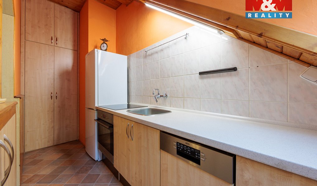 Prodej bytu 4+1 79 m², Karlovy Vary – náhled fotky 12