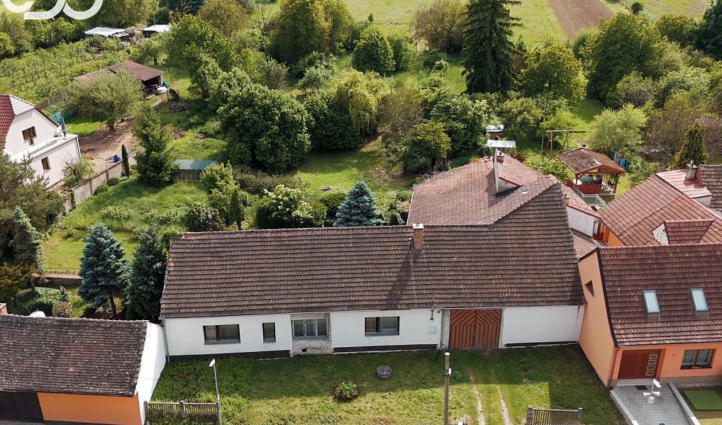 Prodej domu 320 m² s pozemkem 1 765 m², Chudčice – náhled fotky 3