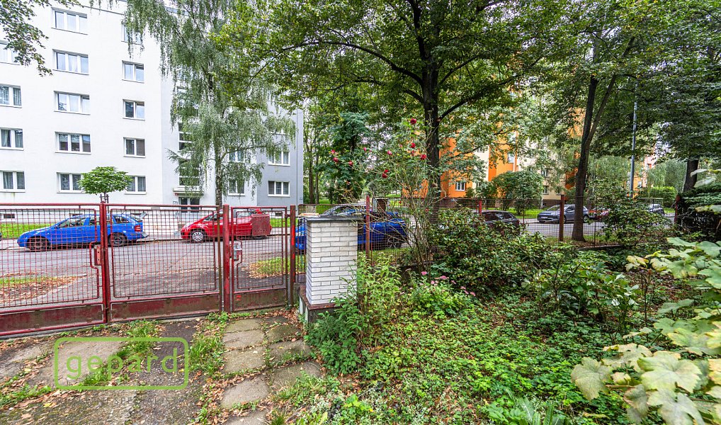 Prodej domu 225 m² s pozemkem 585 m², Praha – náhled fotky 20