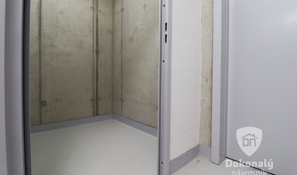 Pronájem bytu 1+kk 29 m², Praha – náhled fotky 11