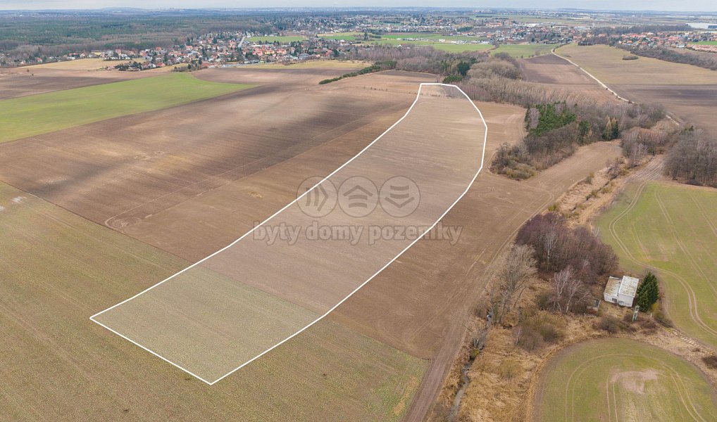 Prodej pole 141 553 m², Horoušany – náhled fotky 3