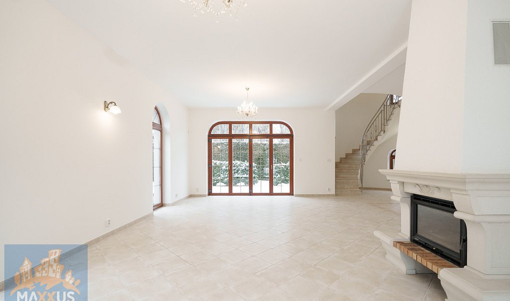 Pronájem domu 243 m² s pozemkem 484 m², Praha – náhled fotky 16