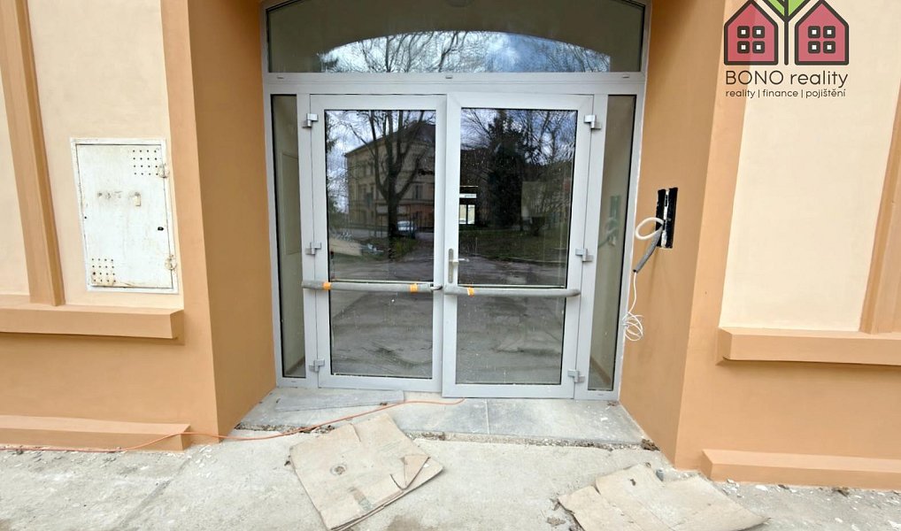 Pronájem obchodních prostor 140 m², Litoměřice – náhled fotky 25