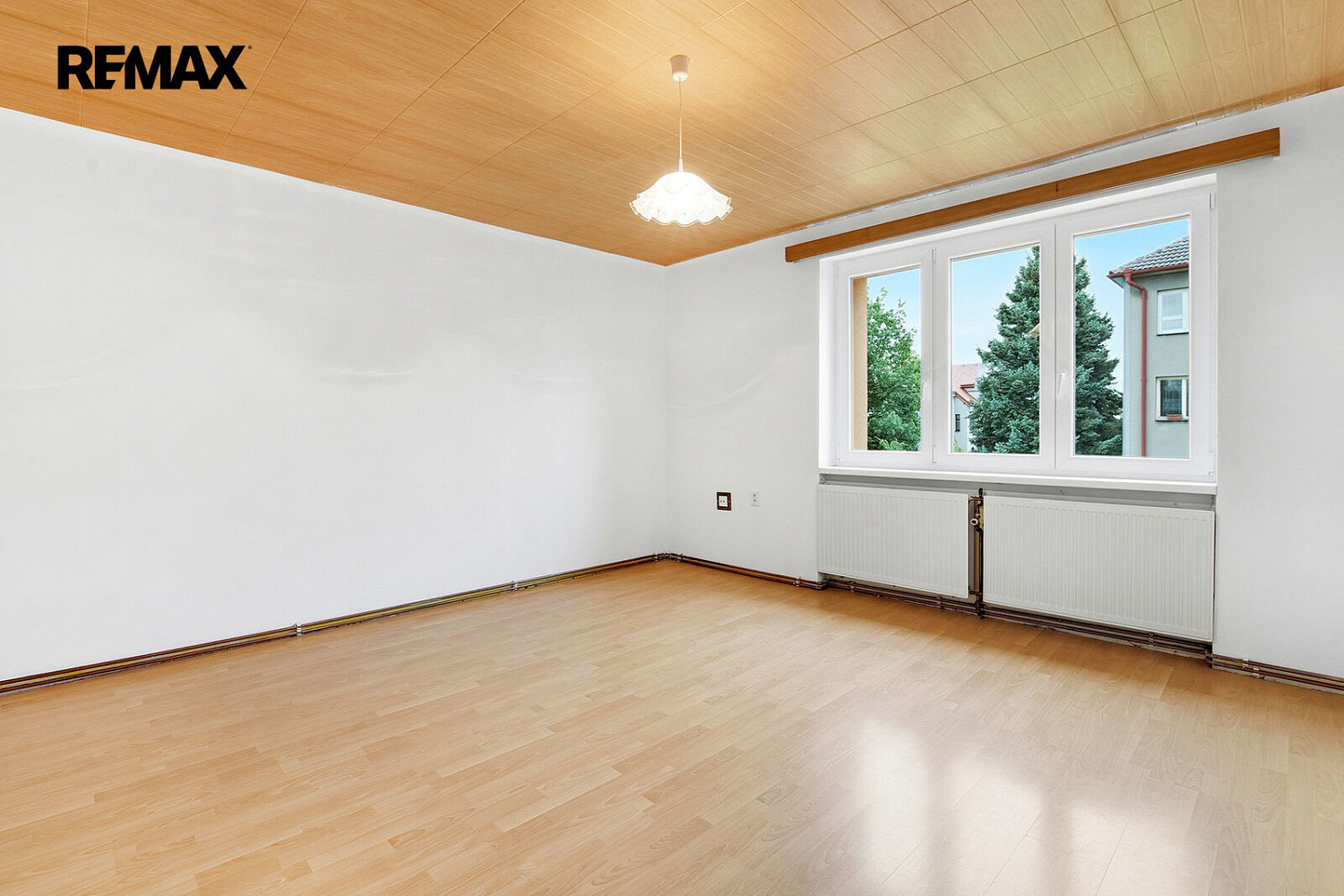 Pronájem bytu 3+1 62 m² – fotografie 3