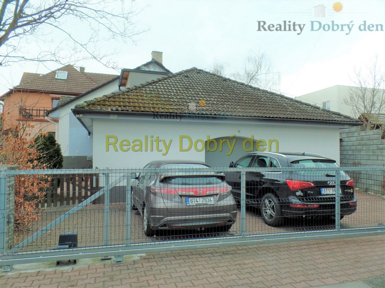 Pronájem bytu 2+kk 81 m² – pohled 4