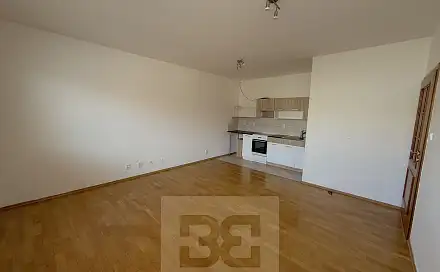 Pronájem bytu 1+kk 36 m²