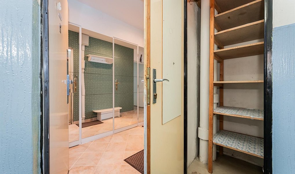 Pronájem bytu 3+1 68 m², Praha – náhled fotky 34