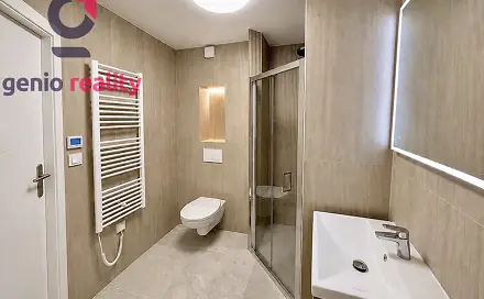 Prodej bytu 2+1 61 m², Petra Jilemnického, Hradec Králové - Plotiště nad Labem