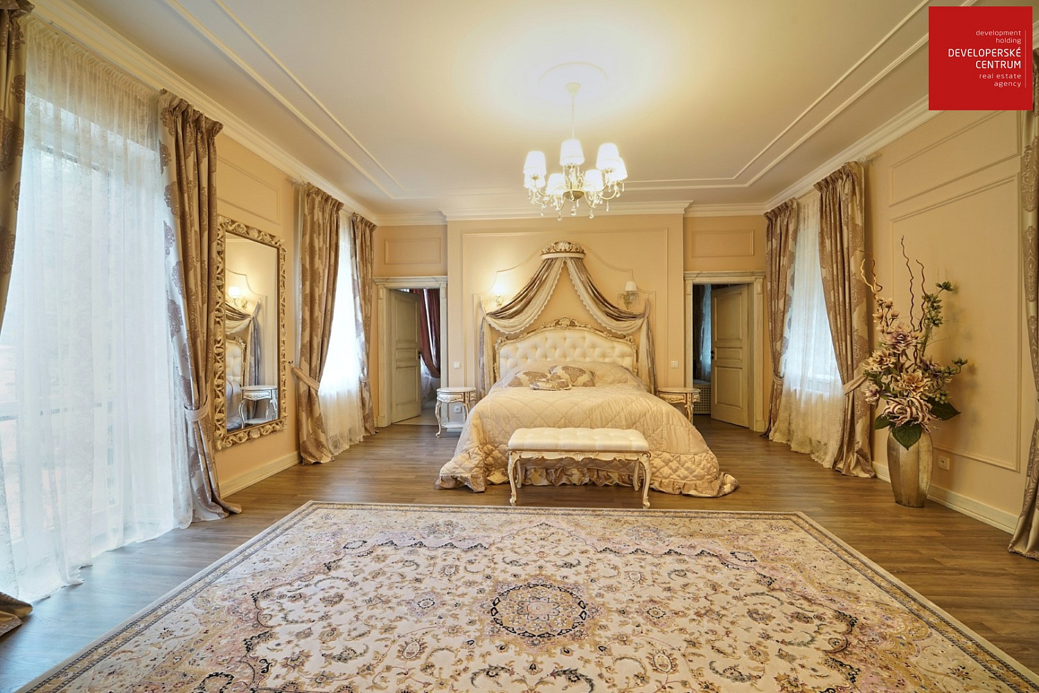 Prodej domu 630 m² s pozemkem 1 118 m² – pohled 3