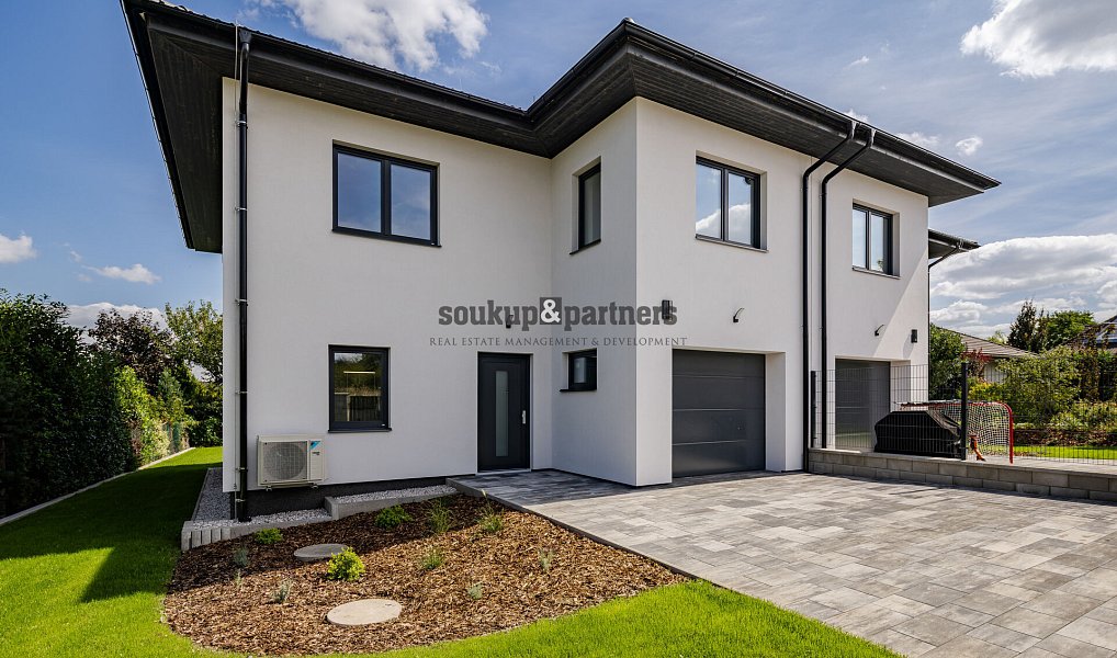 Pronájem domu 193 m² s pozemkem 468 m², Bašť – náhled fotky 4