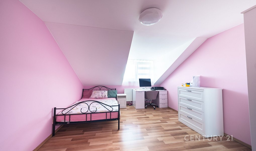Prodej domu 545 m² s pozemkem 2 148 m², Chlumčany – náhled fotky 22