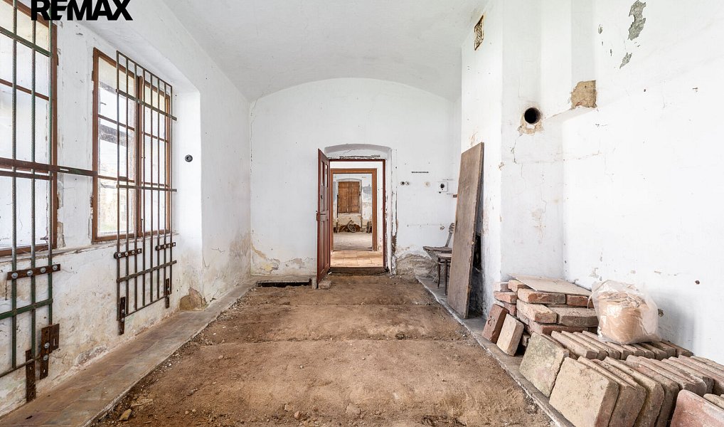 Prodej domu 415 m² s pozemkem 4 660 m², Předslavice – náhled fotky 22
