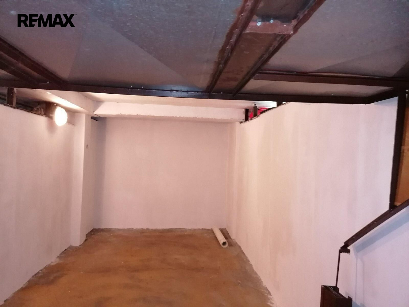 Prodej garáže o výměře 17m2 – fotografie 3