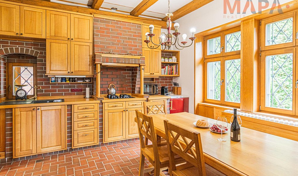 Prodej domu 480 m² s pozemkem 1 372 m², Křimov – náhled fotky 12