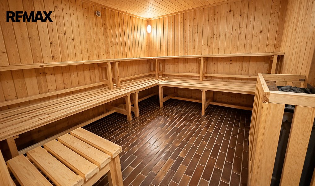 Prodej ubytovacího objektu 474 m², Litohošť – náhled fotky 18