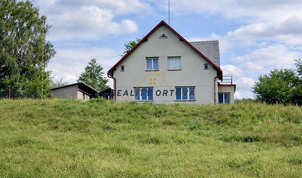 Prodej domu 179 m² s pozemkem 3 930 m², Karlovice – náhled fotky 30