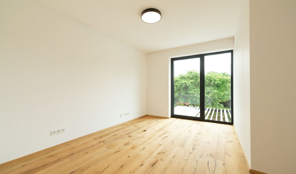 Prodej domu 144 m² s pozemkem 175 m², Praha – náhled fotky 30