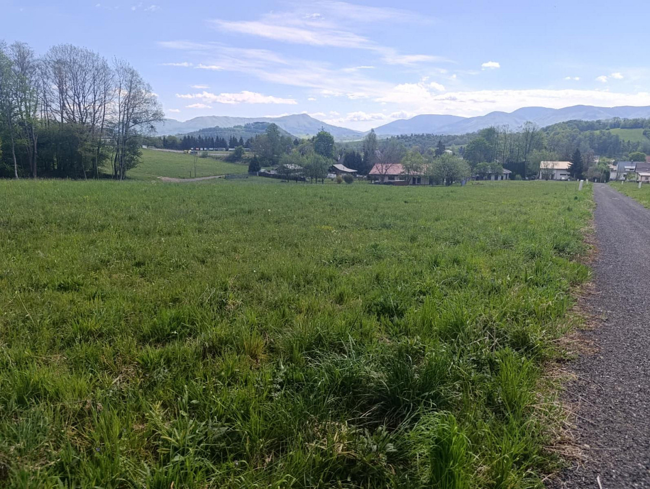 Prodej stavebního pozemku 2 292 m²